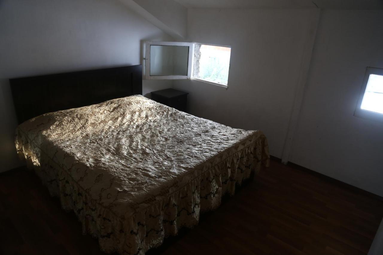 N&N Guest House Mestia Luaran gambar